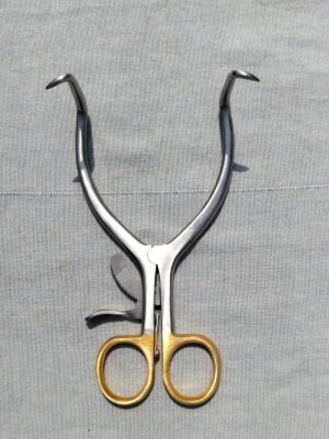retractor